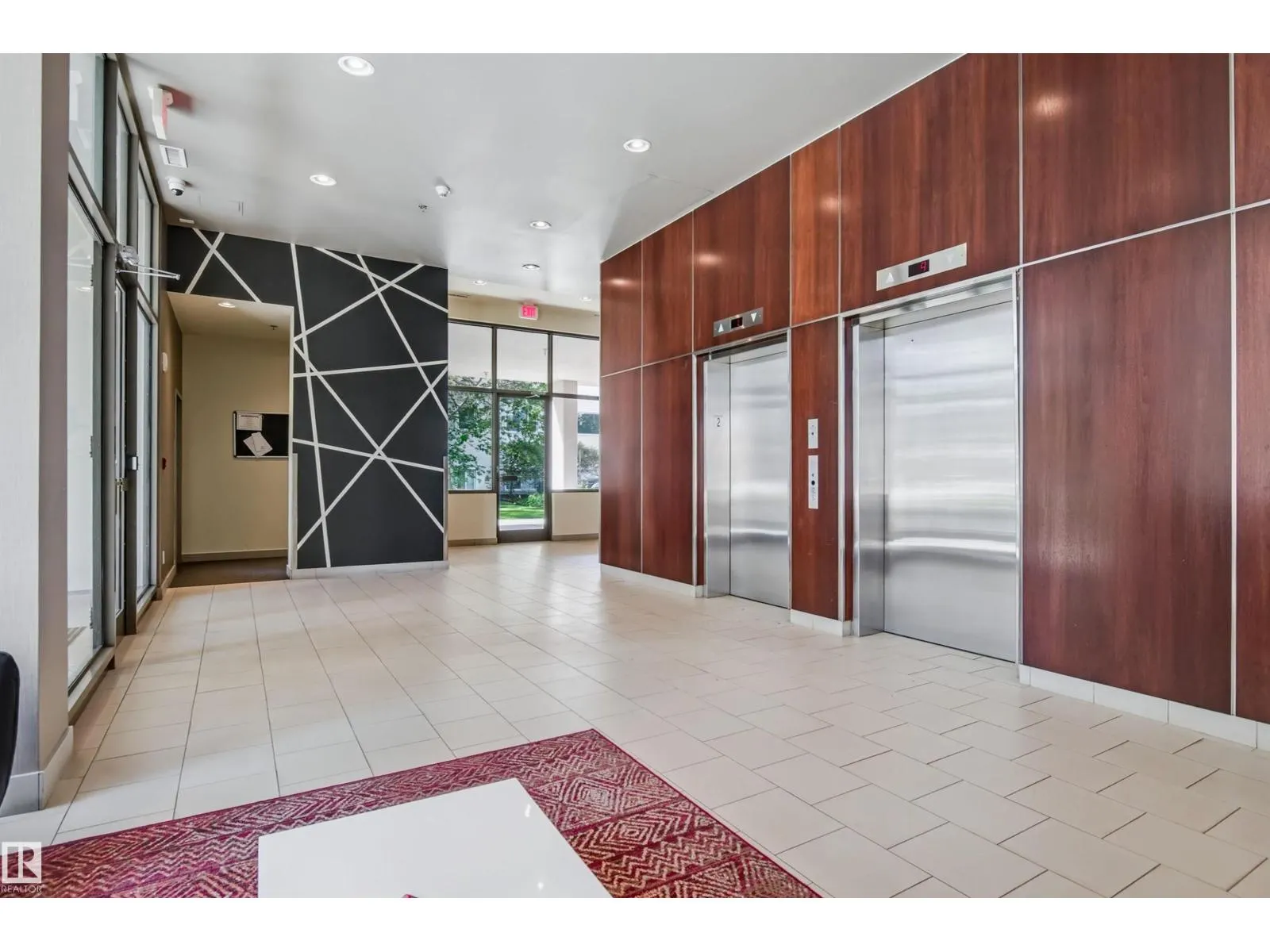 #1003 10046 117 ST NW