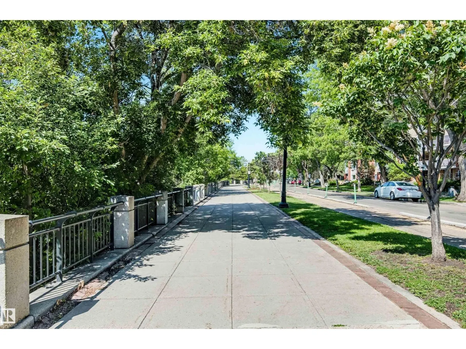 #1003 10046 117 ST NW