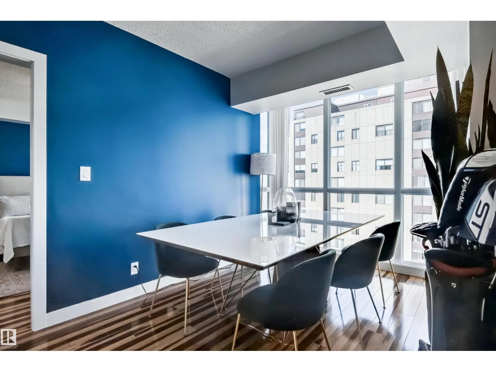 #1003 10046 117 ST NW
