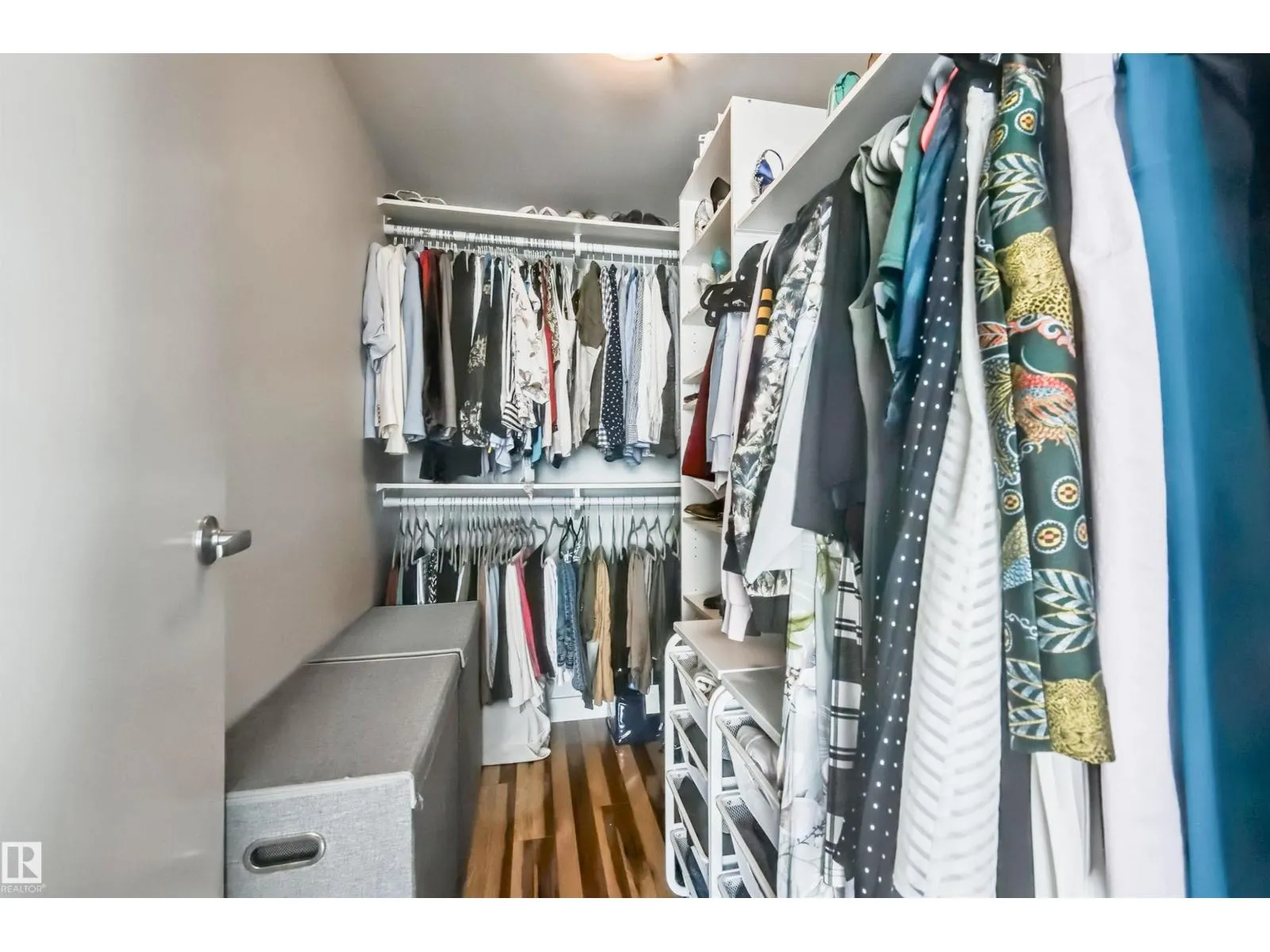 #1003 10046 117 ST NW