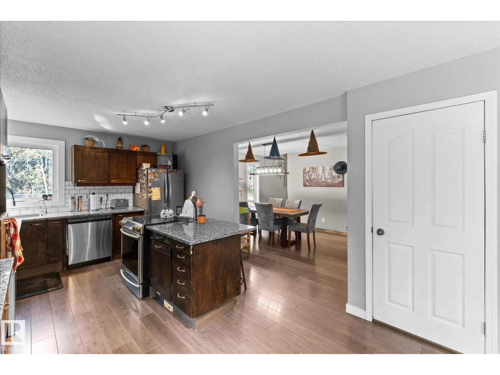#22 52420 RGE ROAD 13