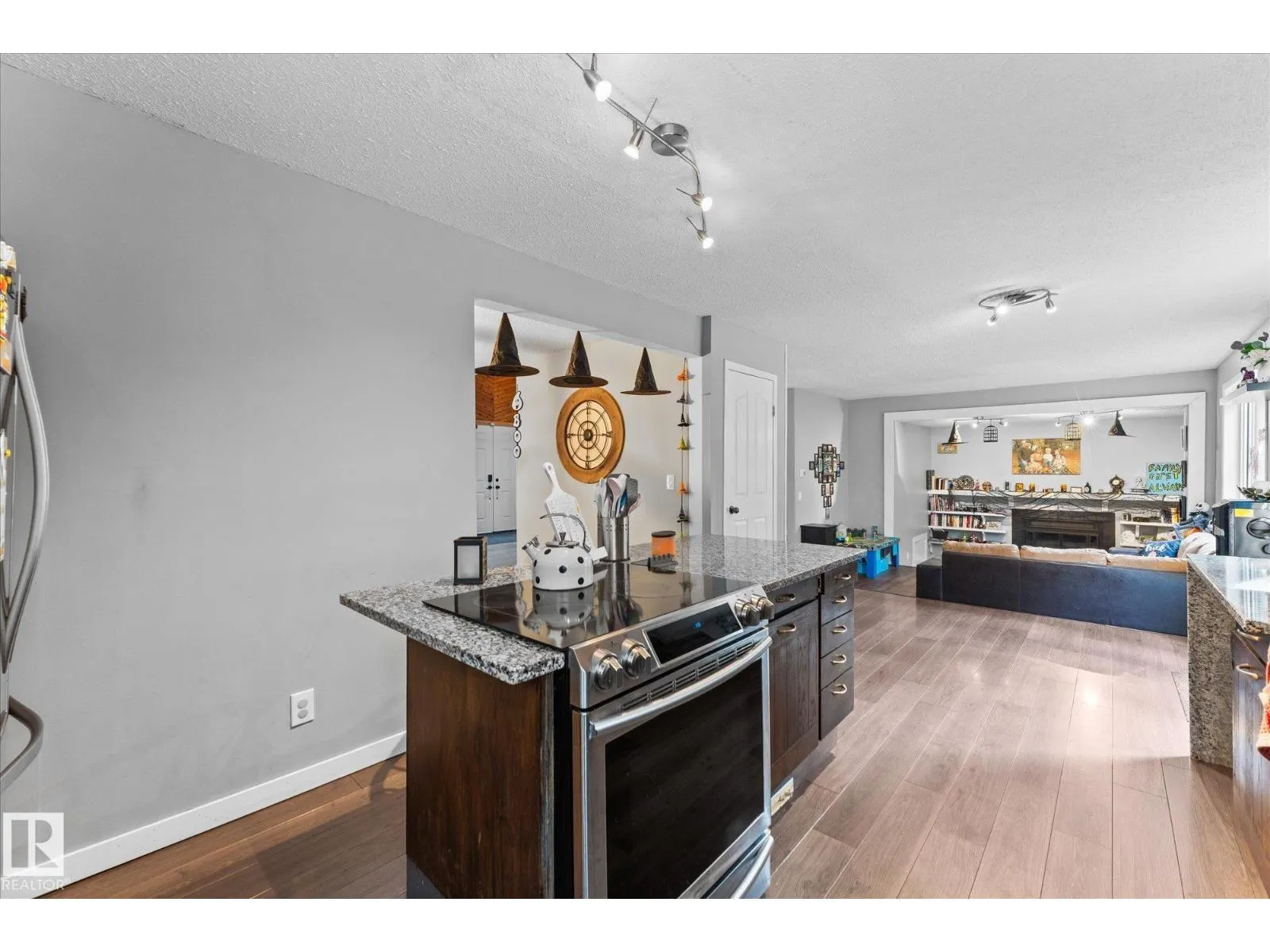 #22 52420 RGE ROAD 13