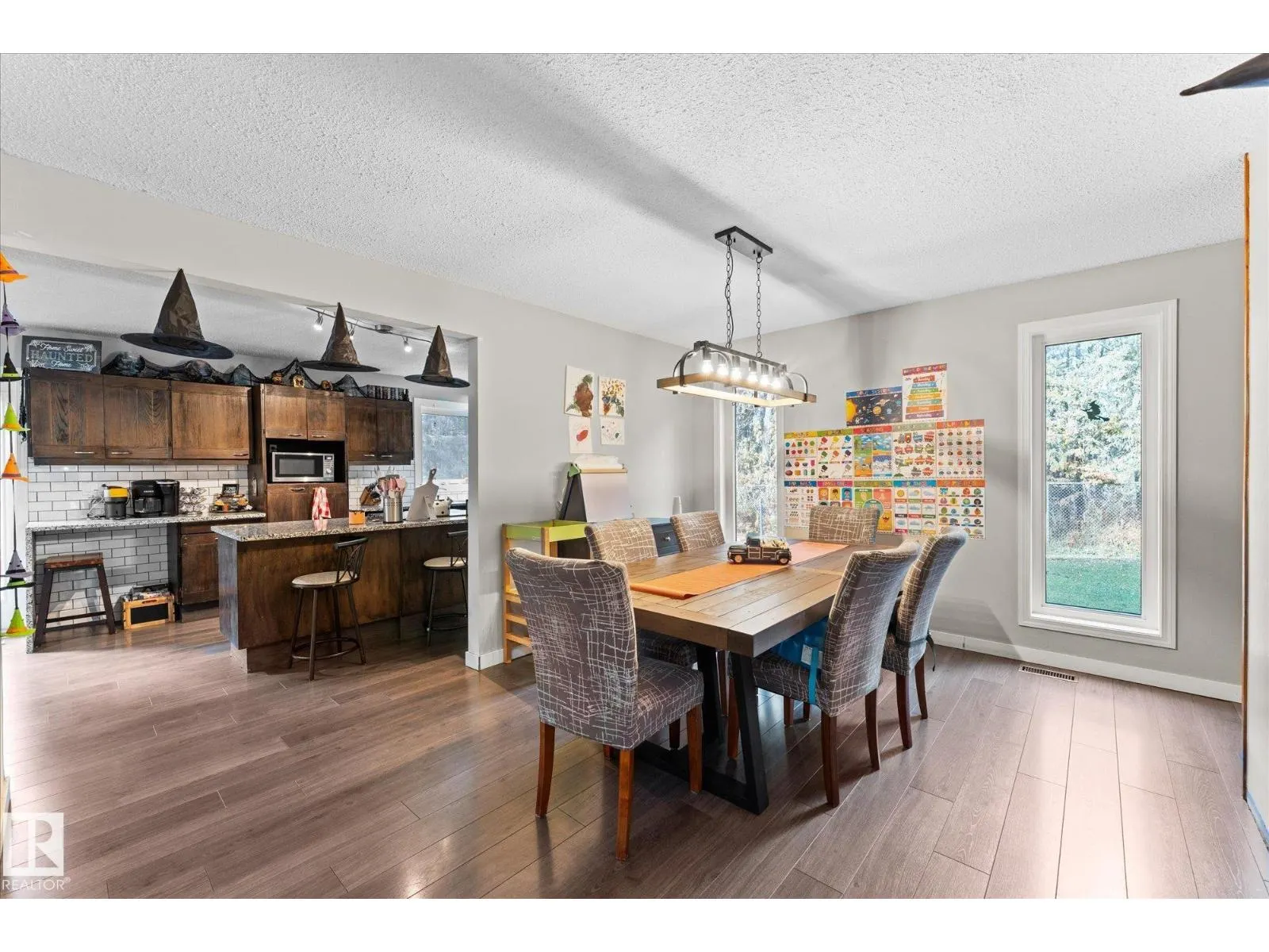 #22 52420 RGE ROAD 13