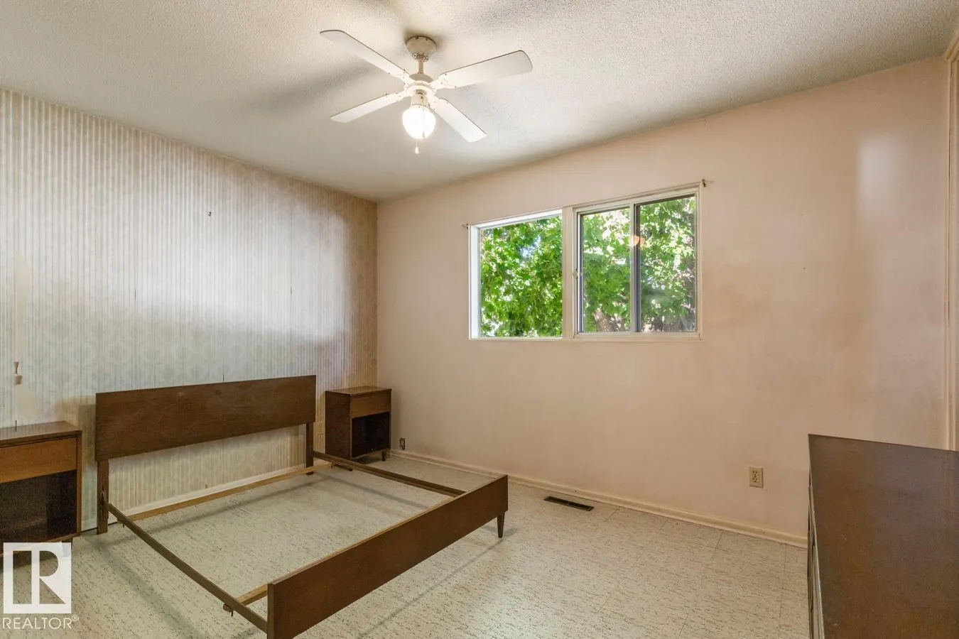 789 ALDER AV