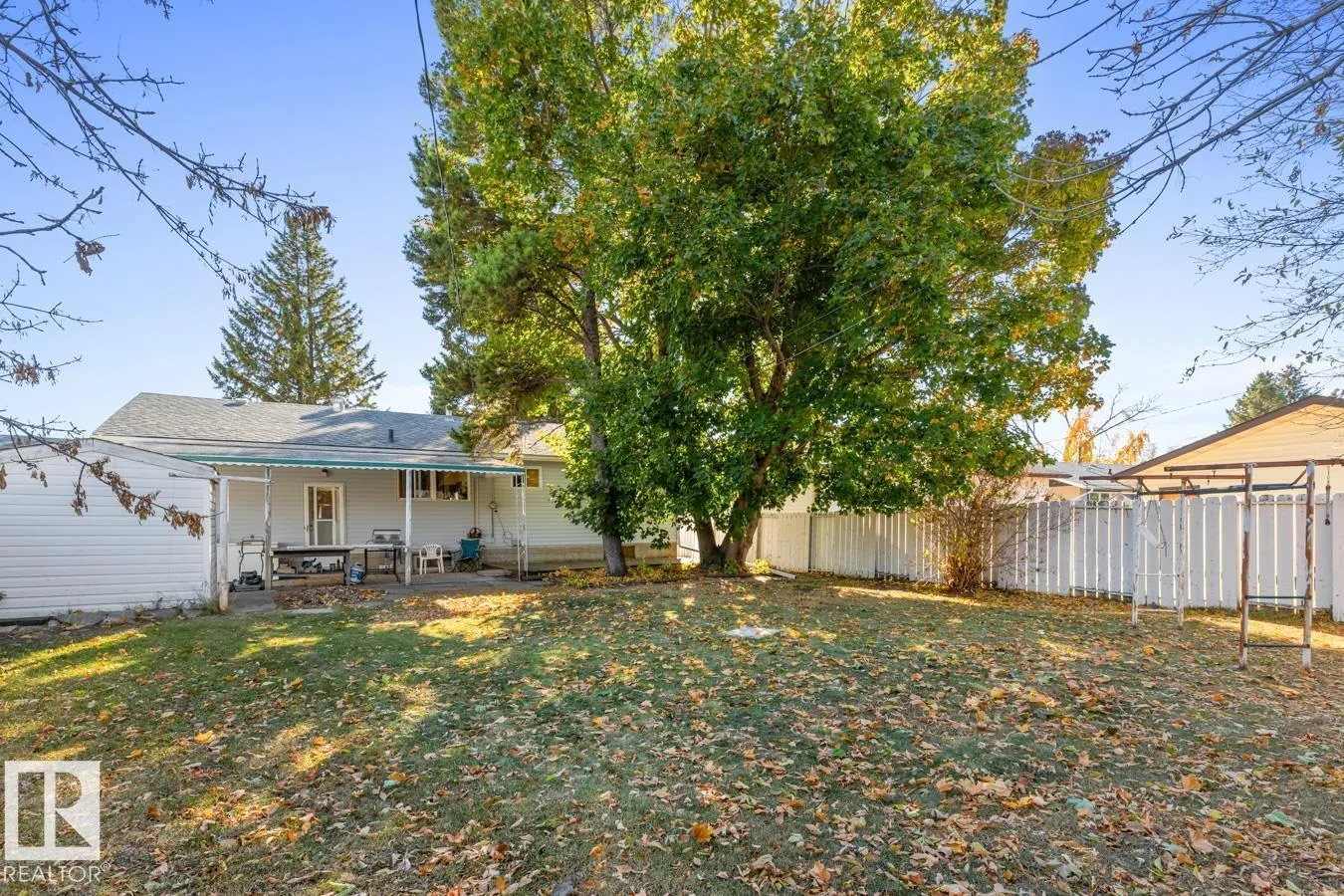 789 ALDER AV