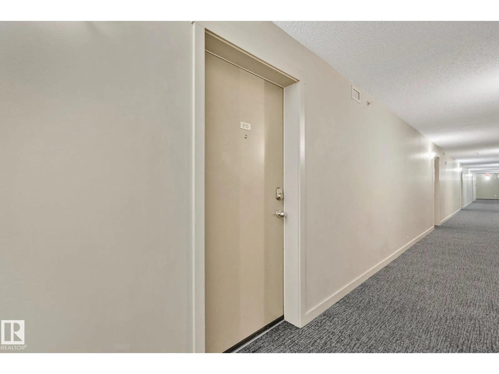 #210 5804 MULLEN PL NW
