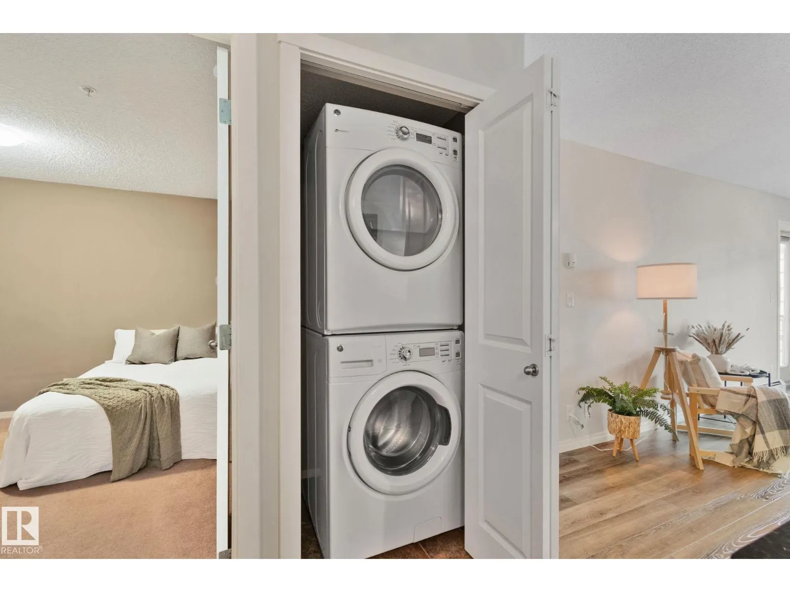 #210 5804 MULLEN PL NW