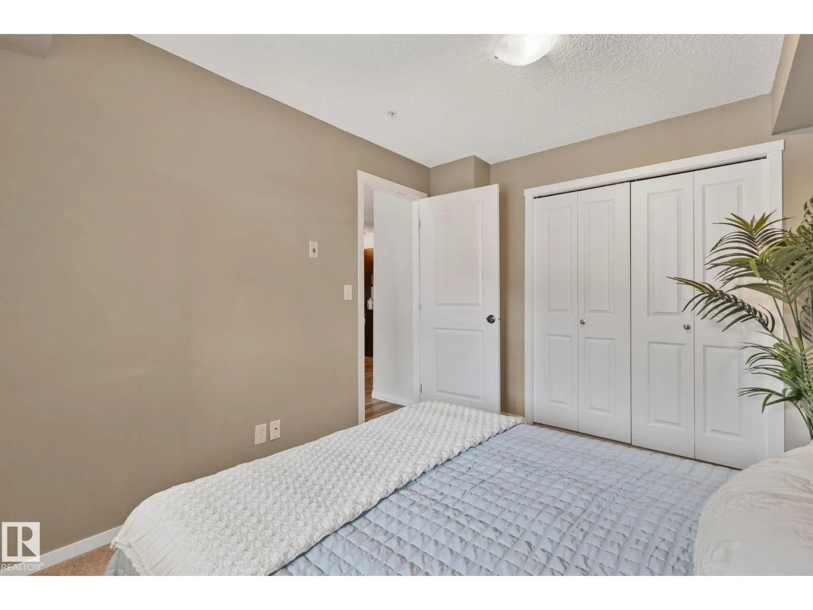 #210 5804 MULLEN PL NW