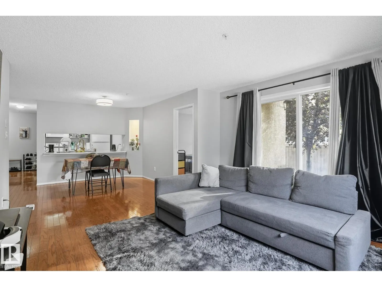 #130 17447 98A Ave NW