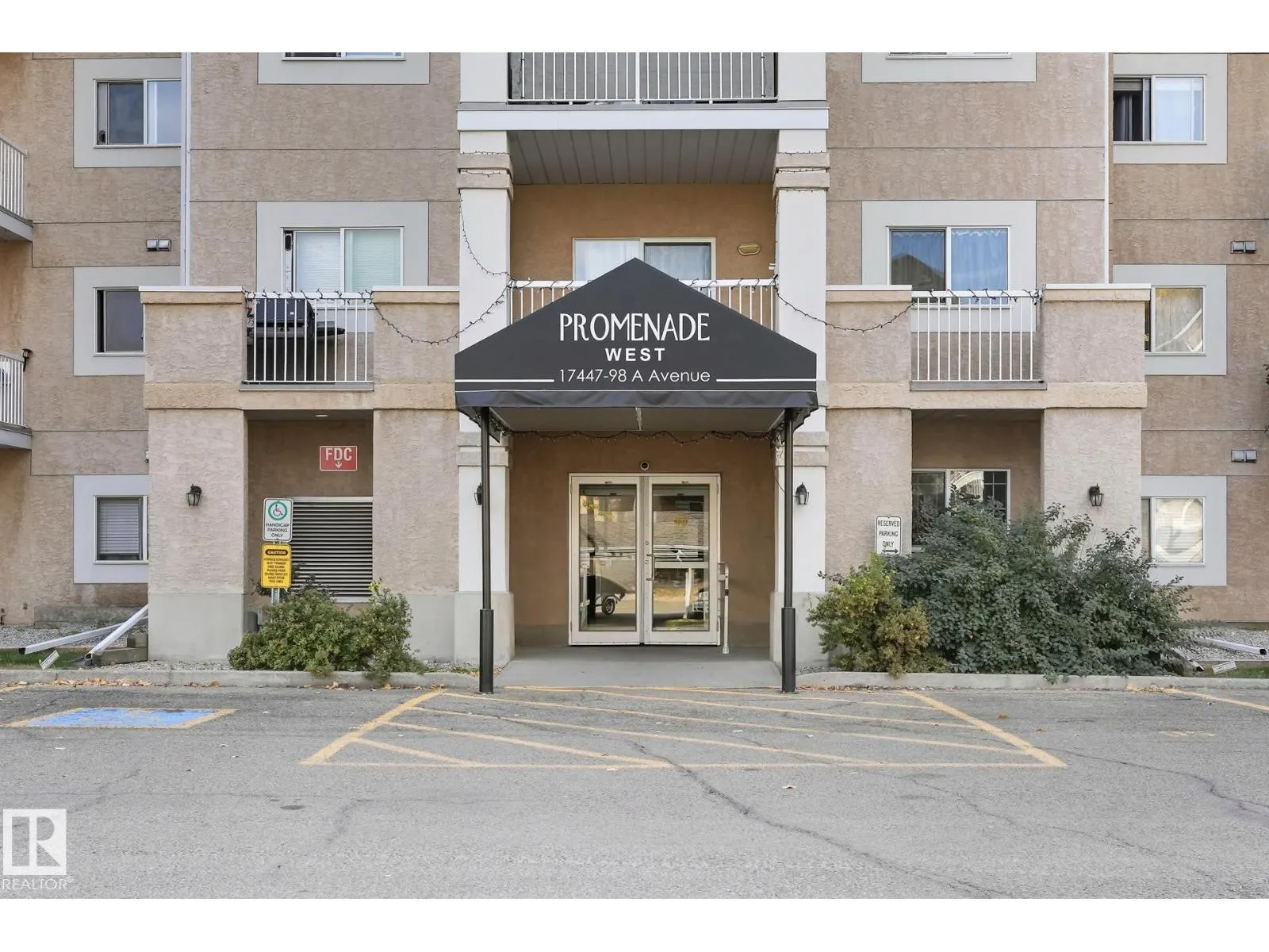 #130 17447 98A Ave NW