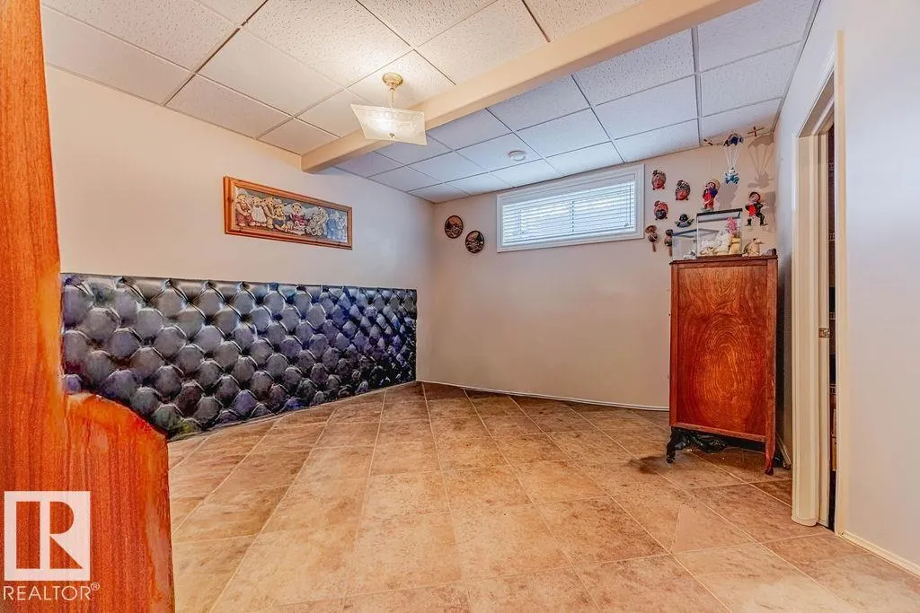 617 FOUNTAIN CREEK CI