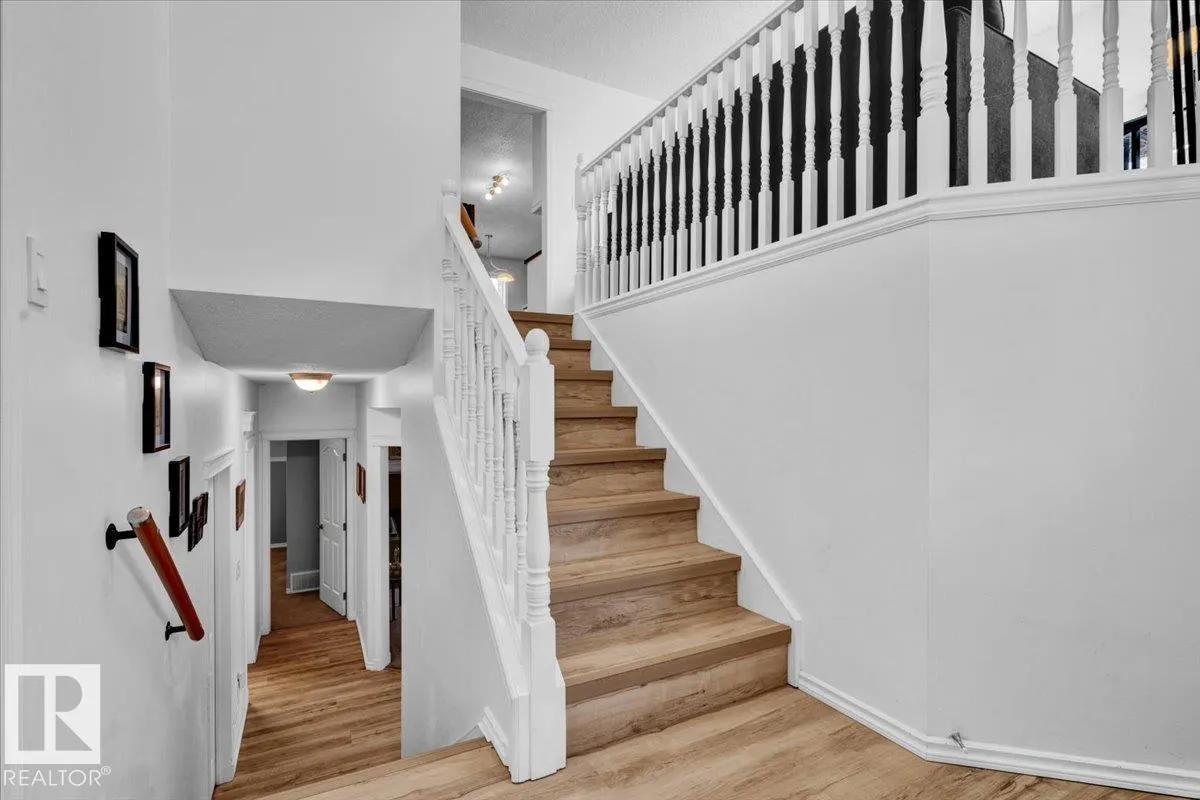 49 BIRCHMONT DR