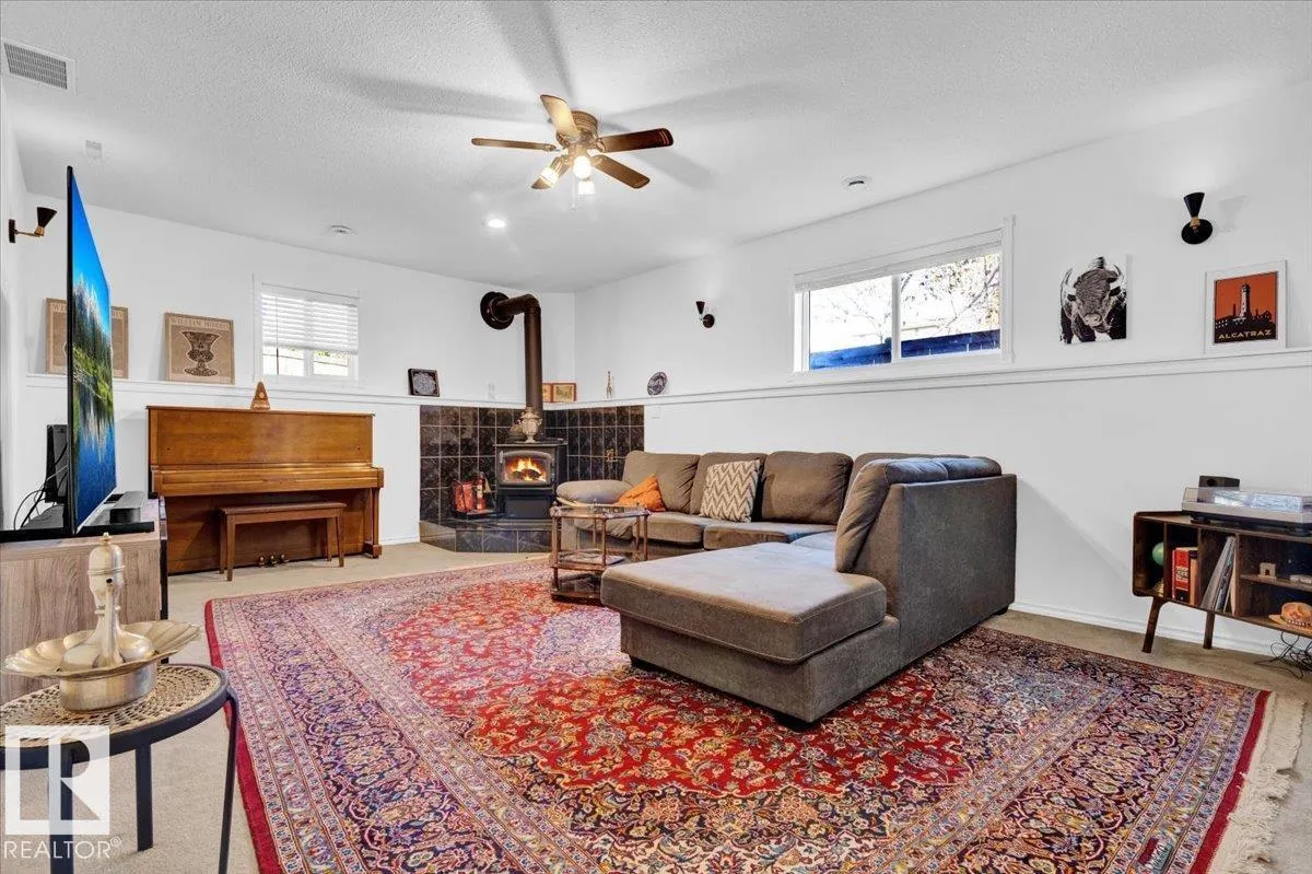 49 BIRCHMONT DR