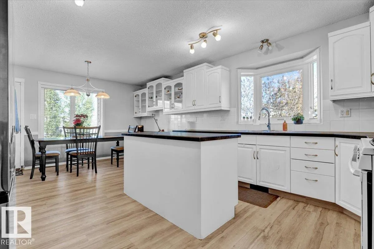 49 BIRCHMONT DR
