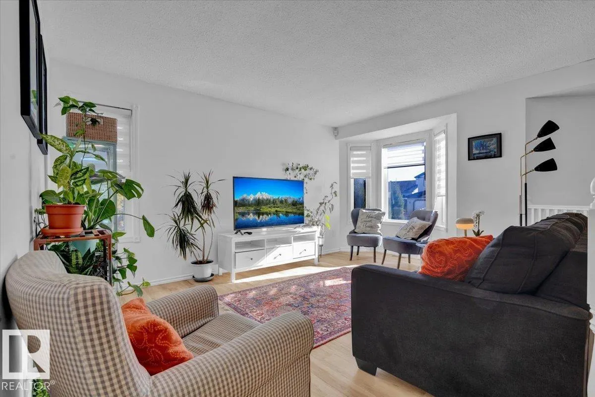 49 BIRCHMONT DR