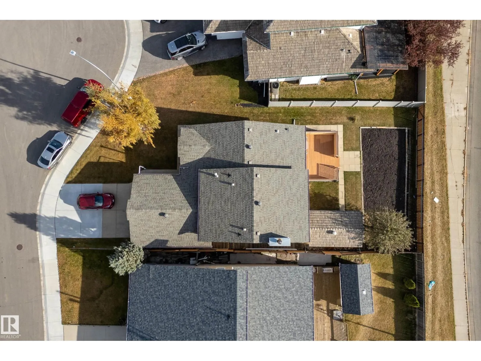 10315 154 AV NW