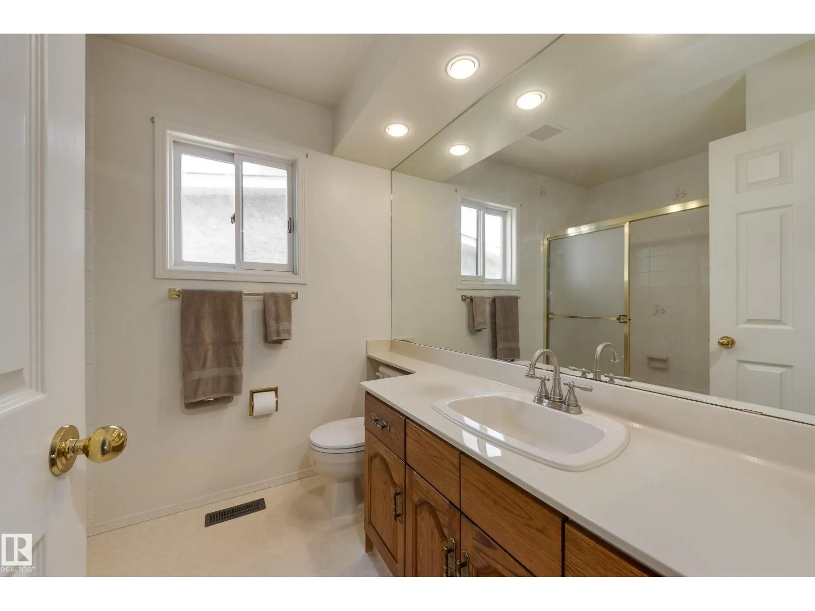 10315 154 AV NW