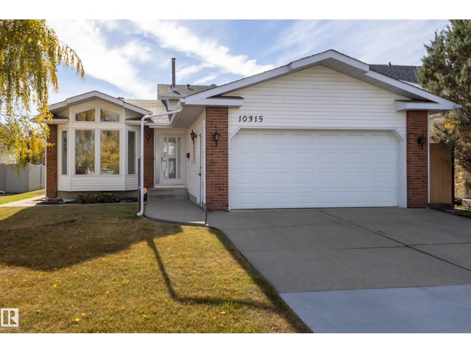 10315 154 AV NW