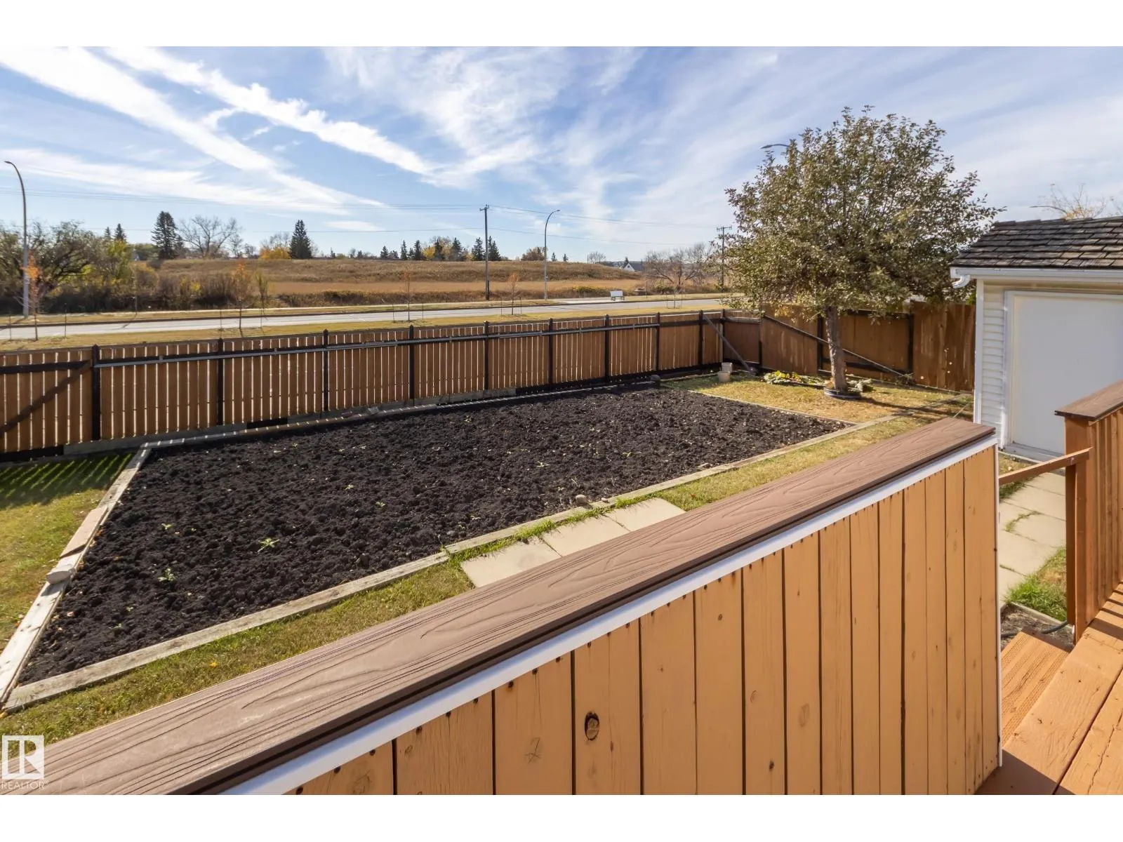 10315 154 AV NW