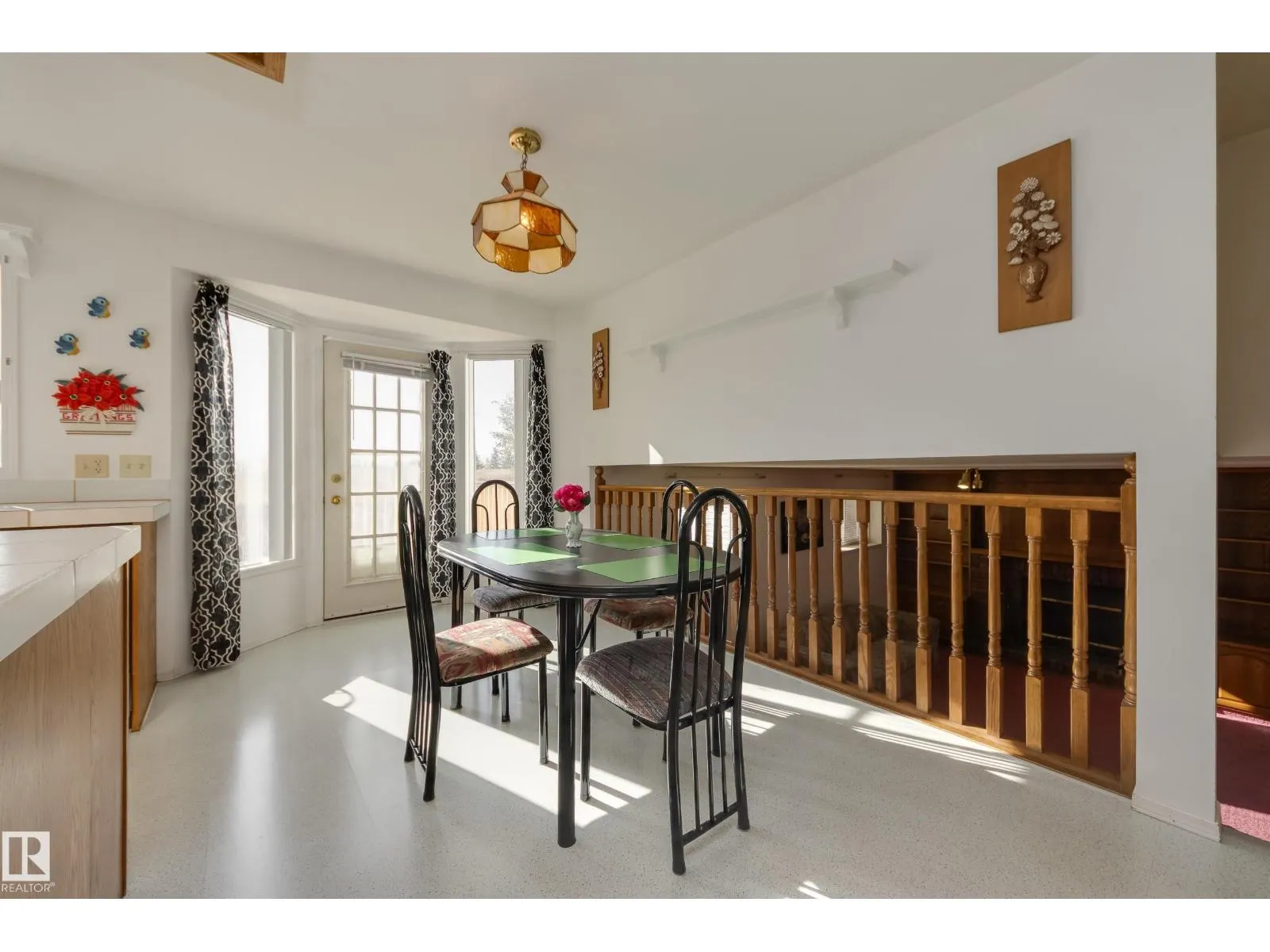 10315 154 AV NW