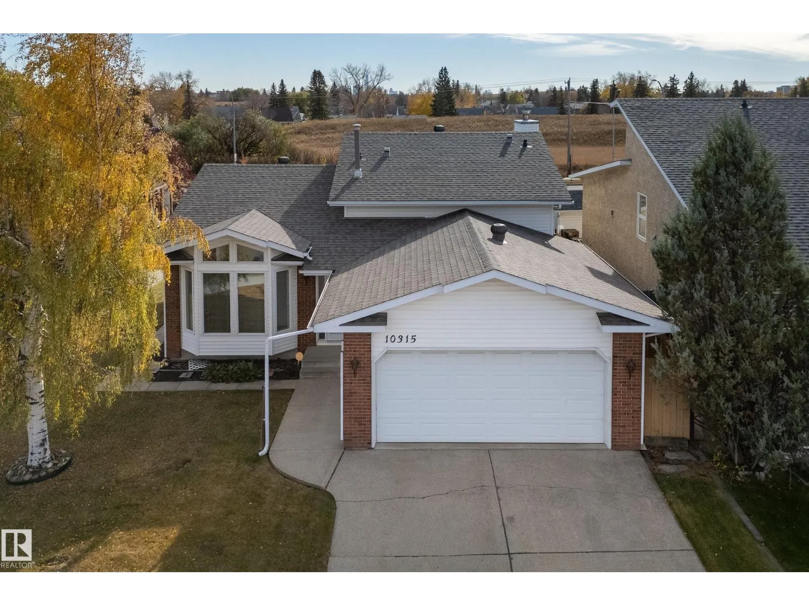 10315 154 AV NW