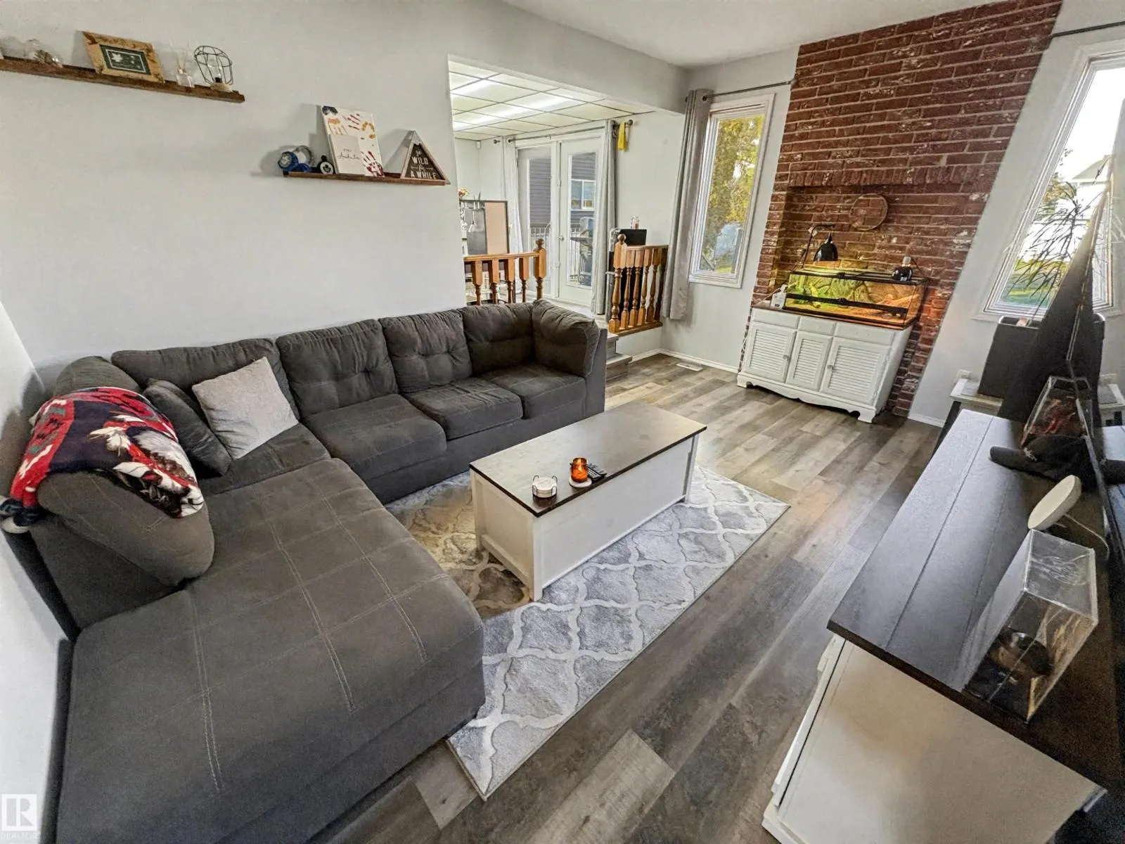 4101 44 ST