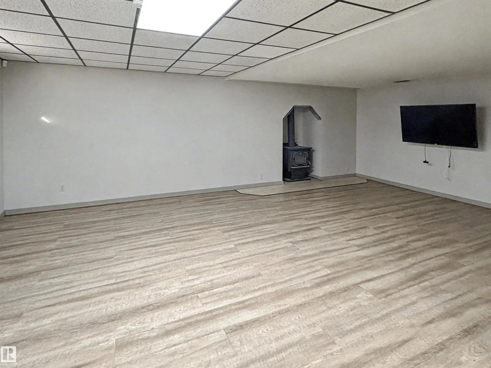 4101 44 ST