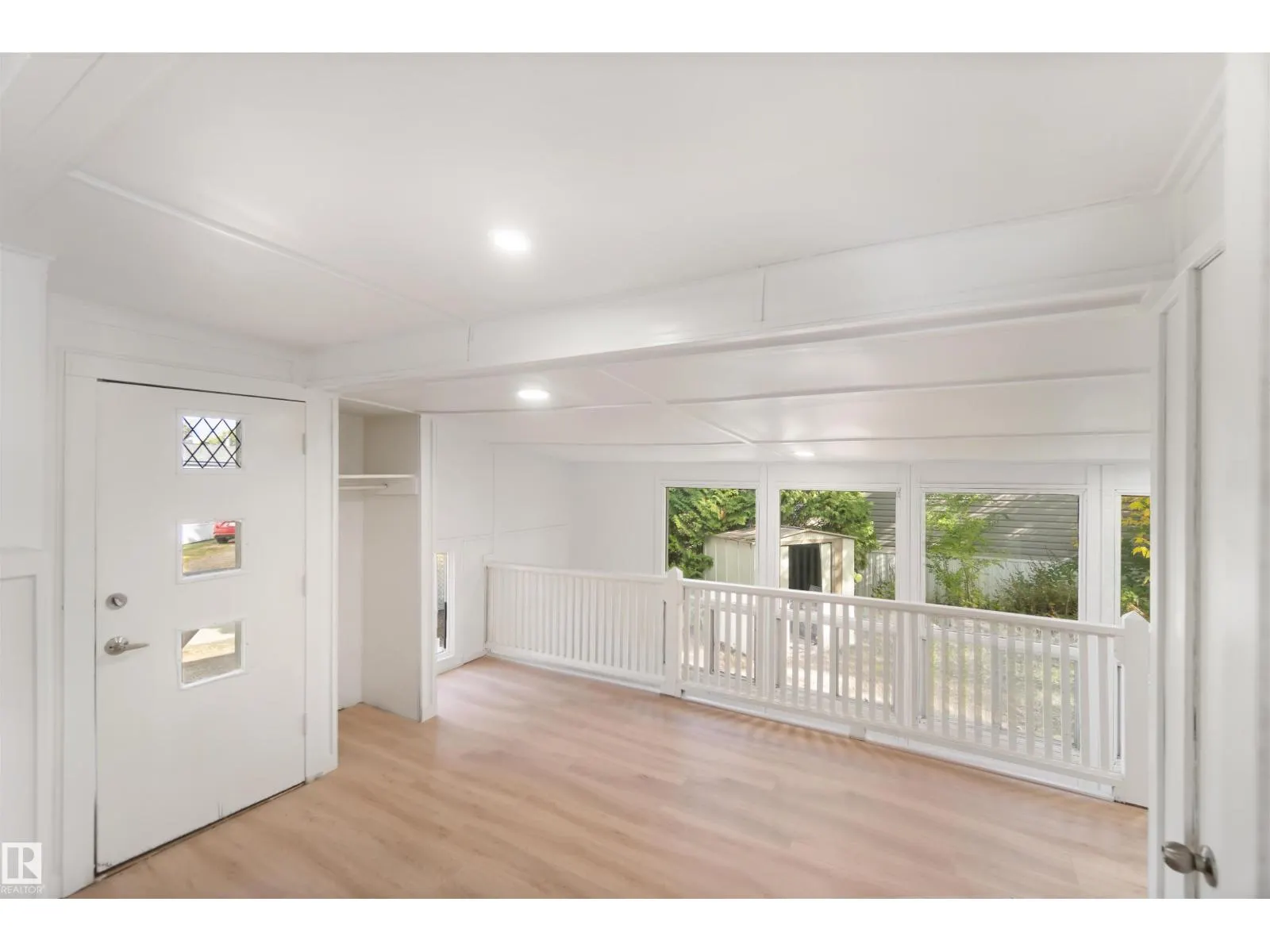 #118 305 Calahoo RD