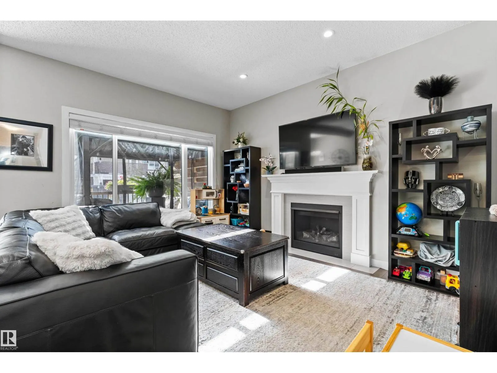 3815 170 AV NW