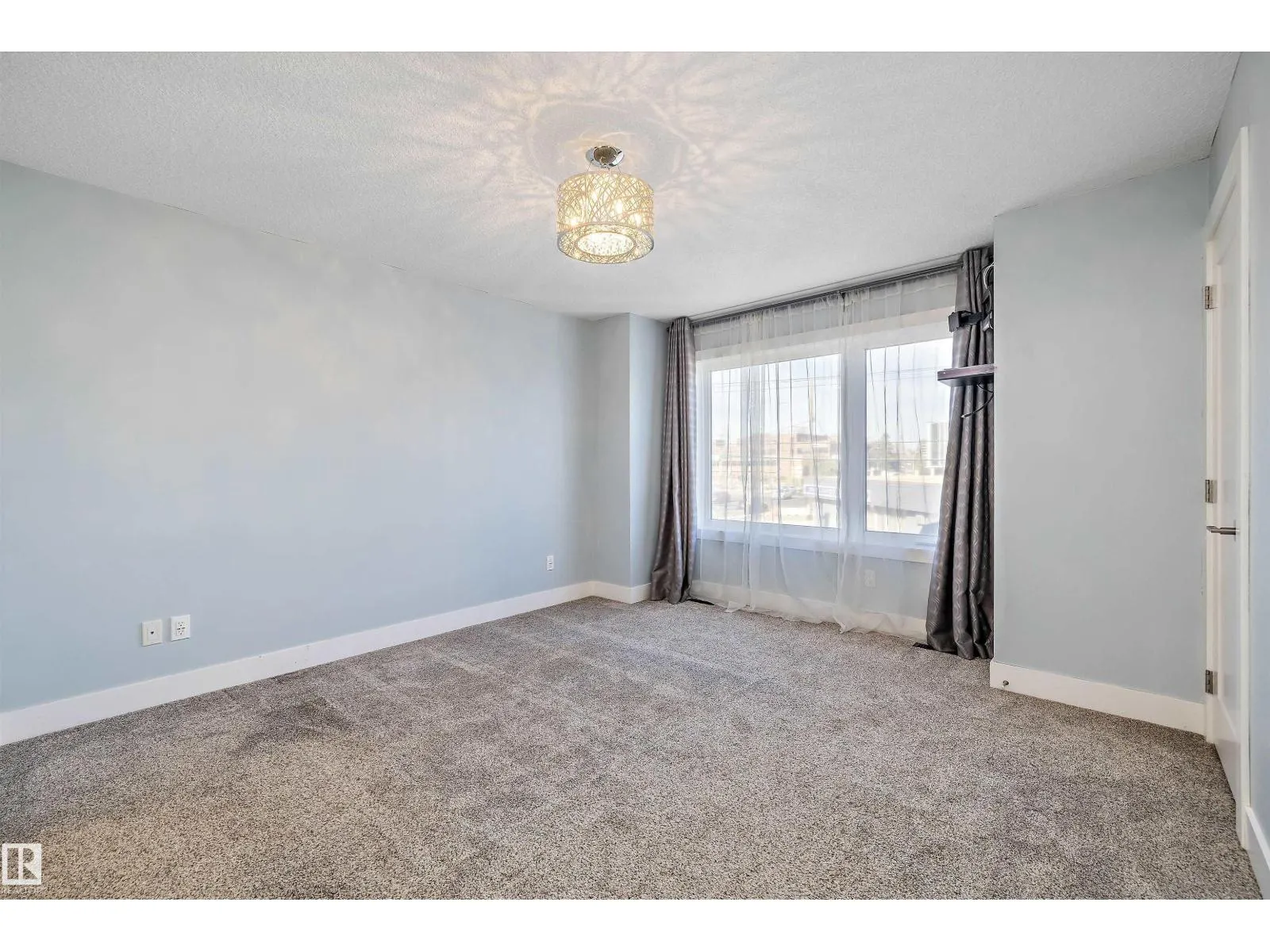 14026 101A AV NW