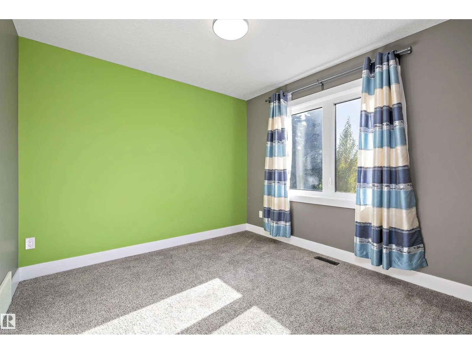 14026 101A AV NW