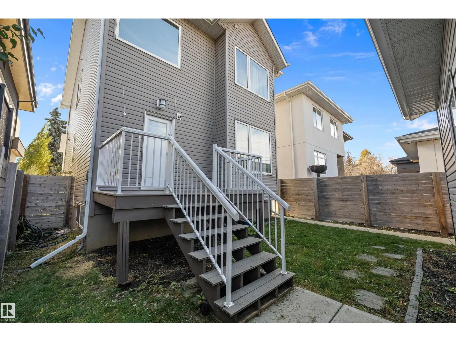 14026 101A AV NW