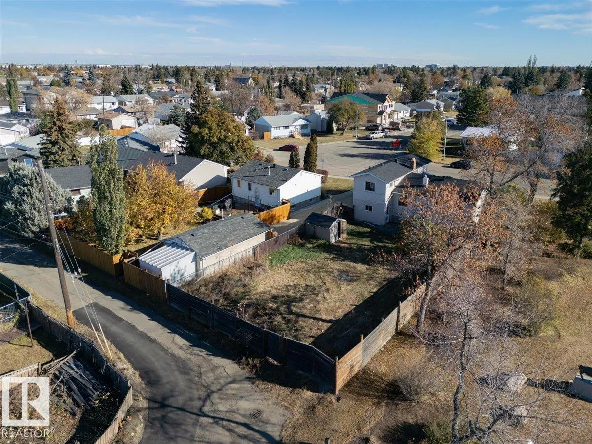 10522 161 ST NW