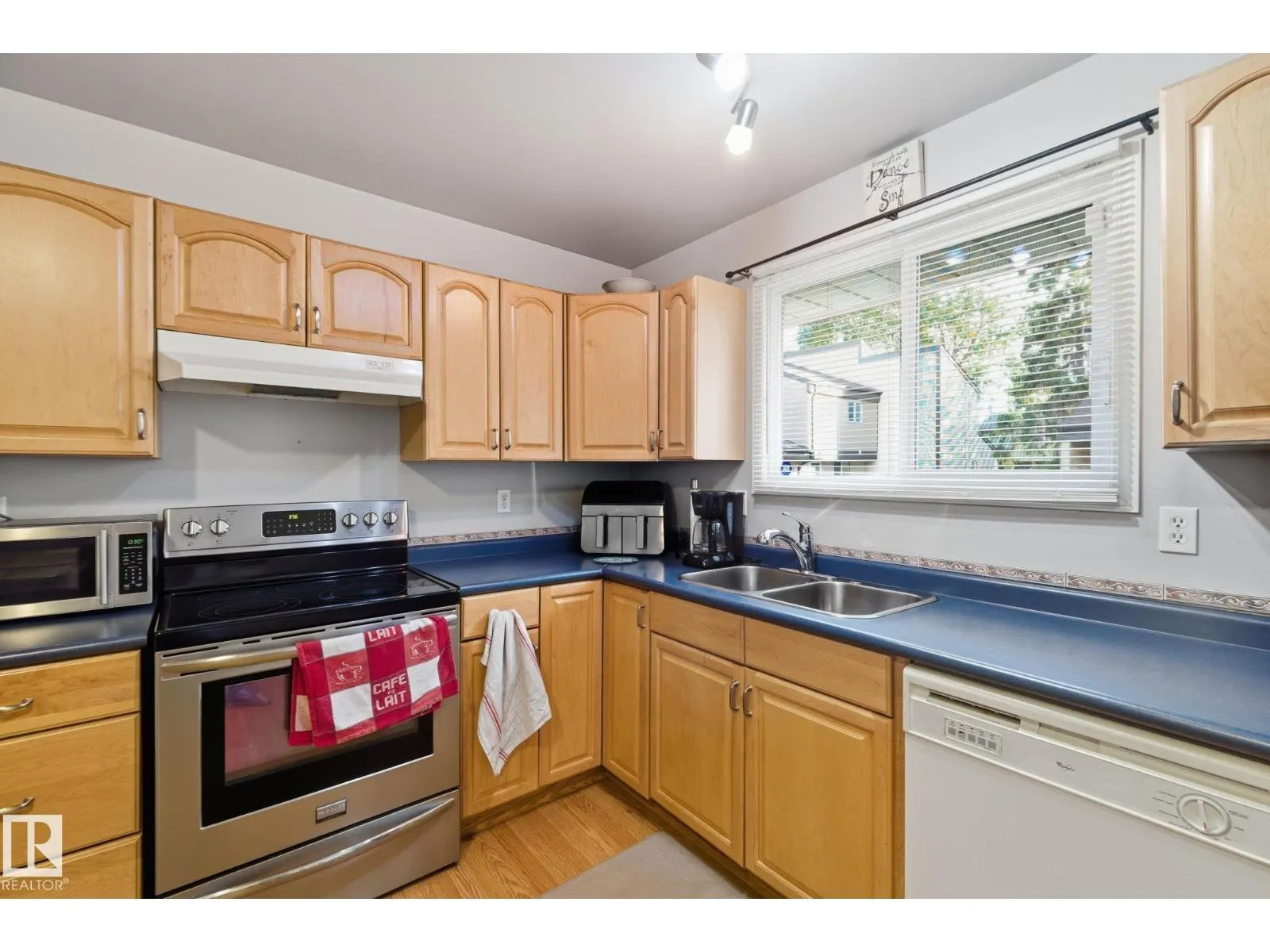 7231 180 ST NW