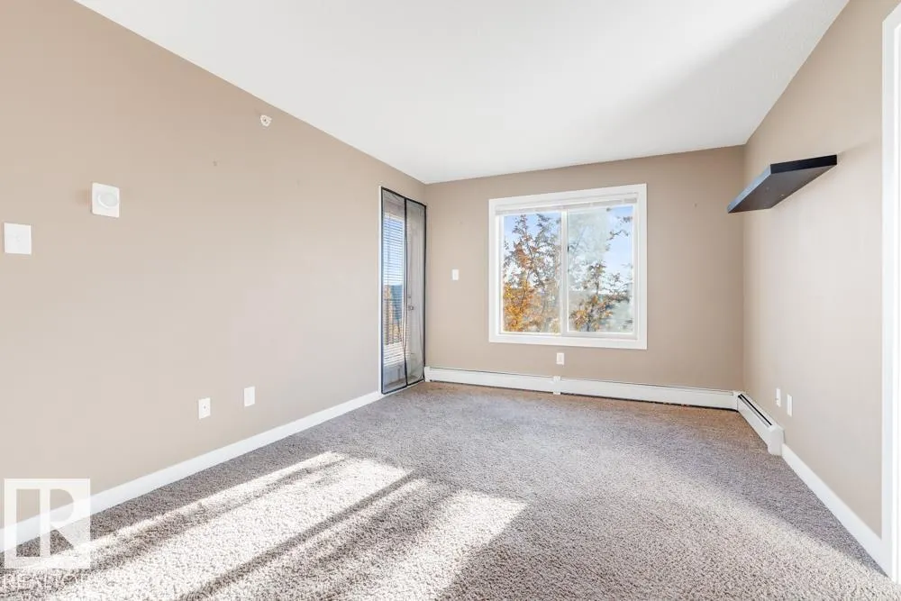 #403 11803 22 AV SW