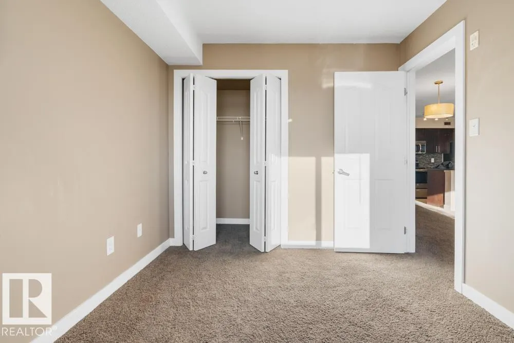 #403 11803 22 AV SW