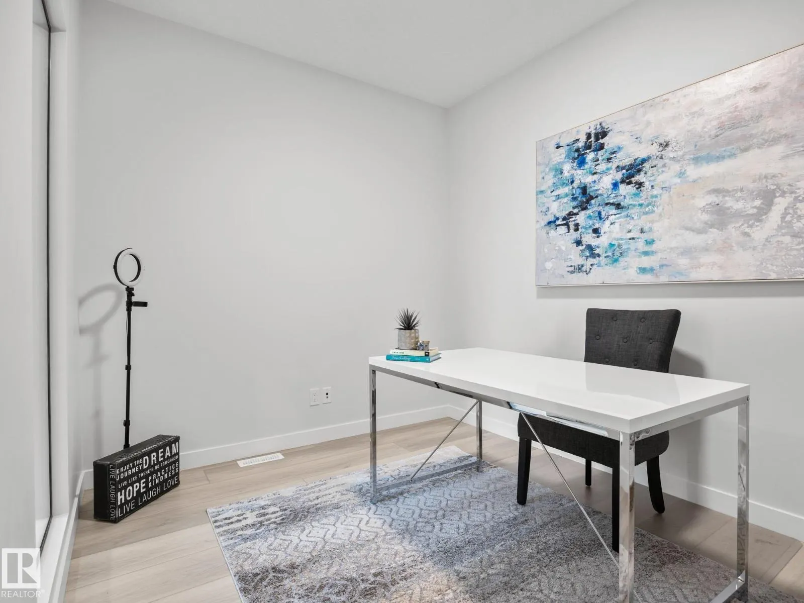 20309 25A AV NW