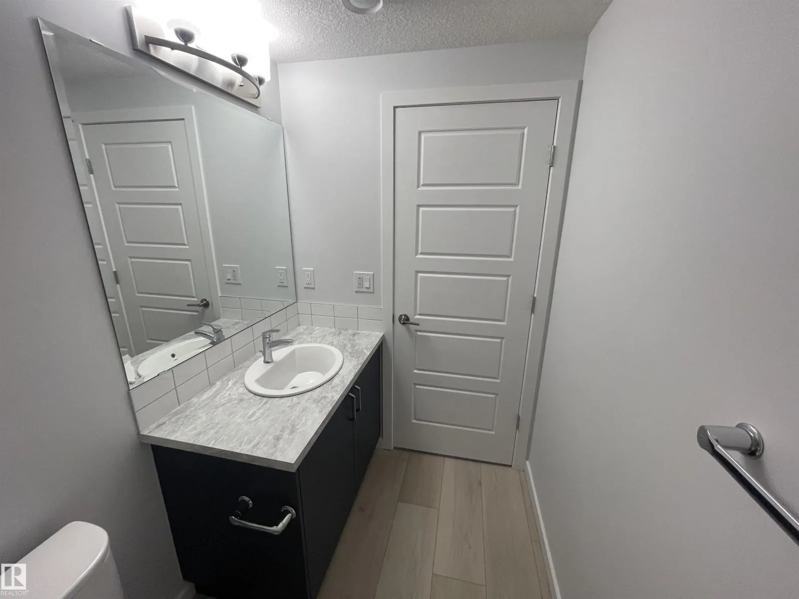 20309 25A AV NW
