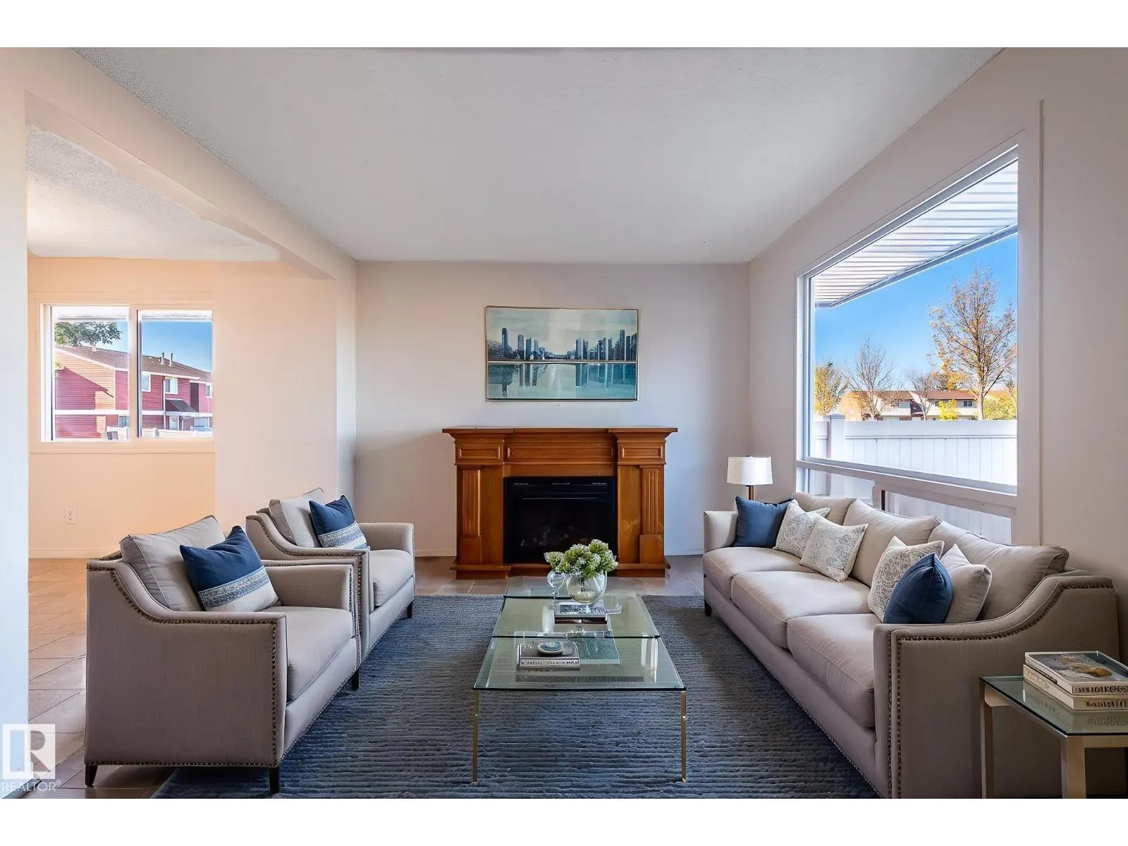 13341 47 ST NW