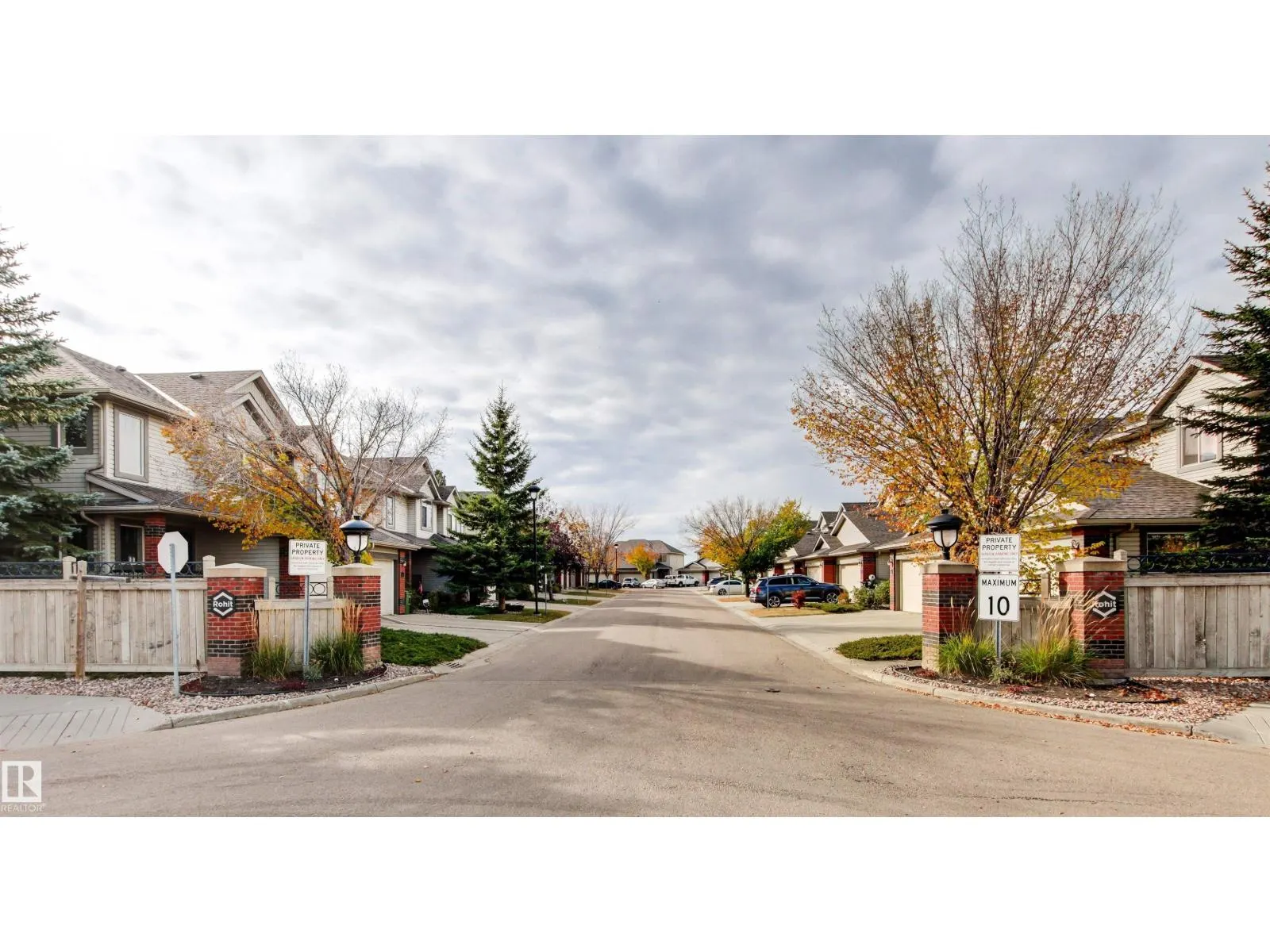#63 1128 156 ST NW