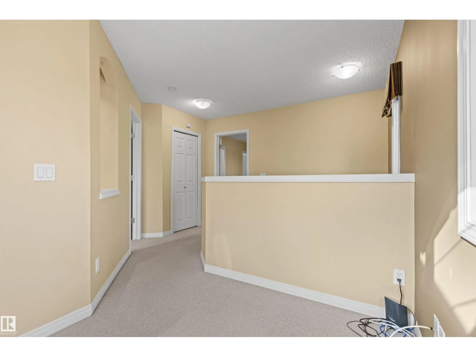 #63 1128 156 ST NW