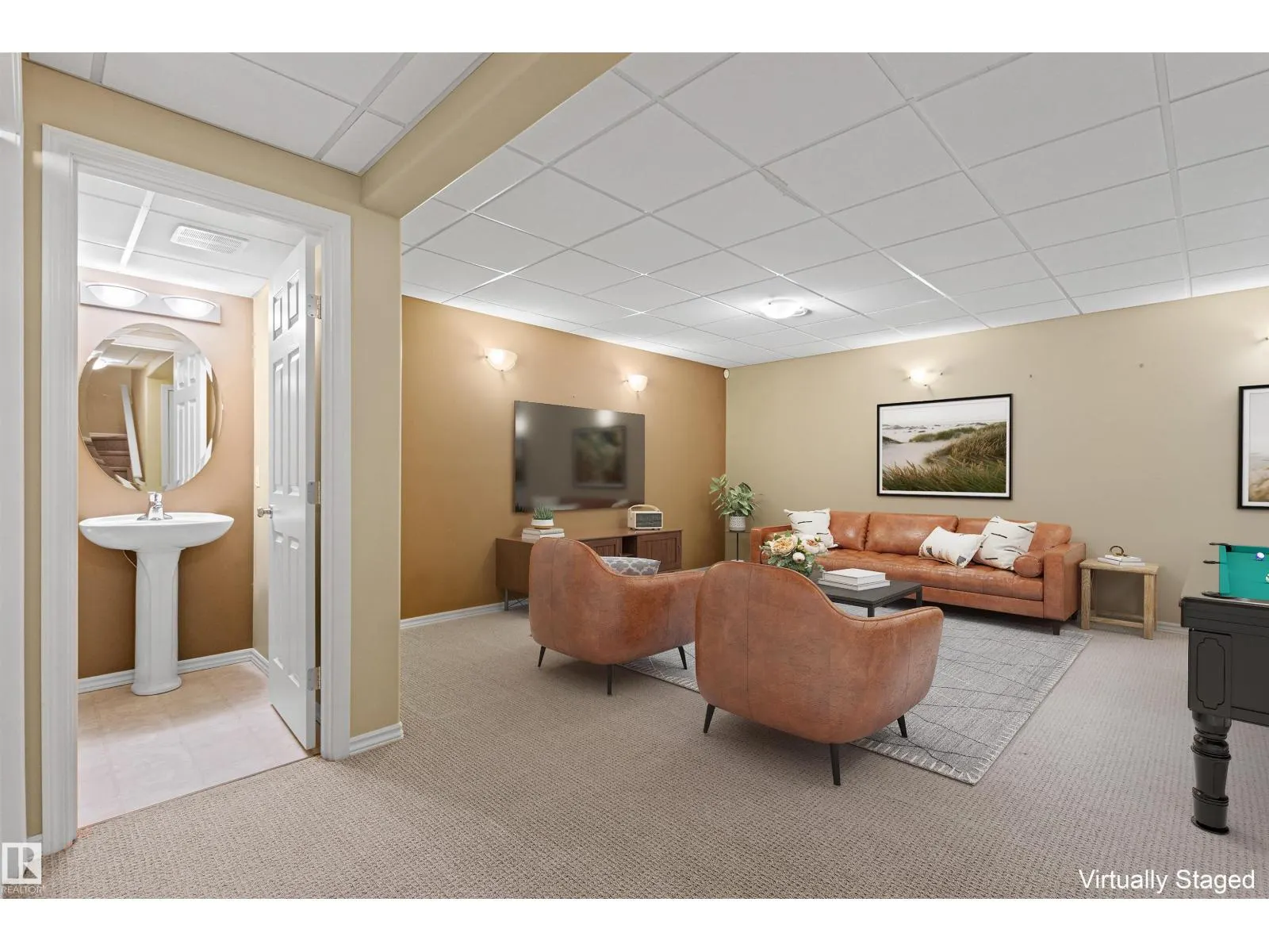 #63 1128 156 ST NW