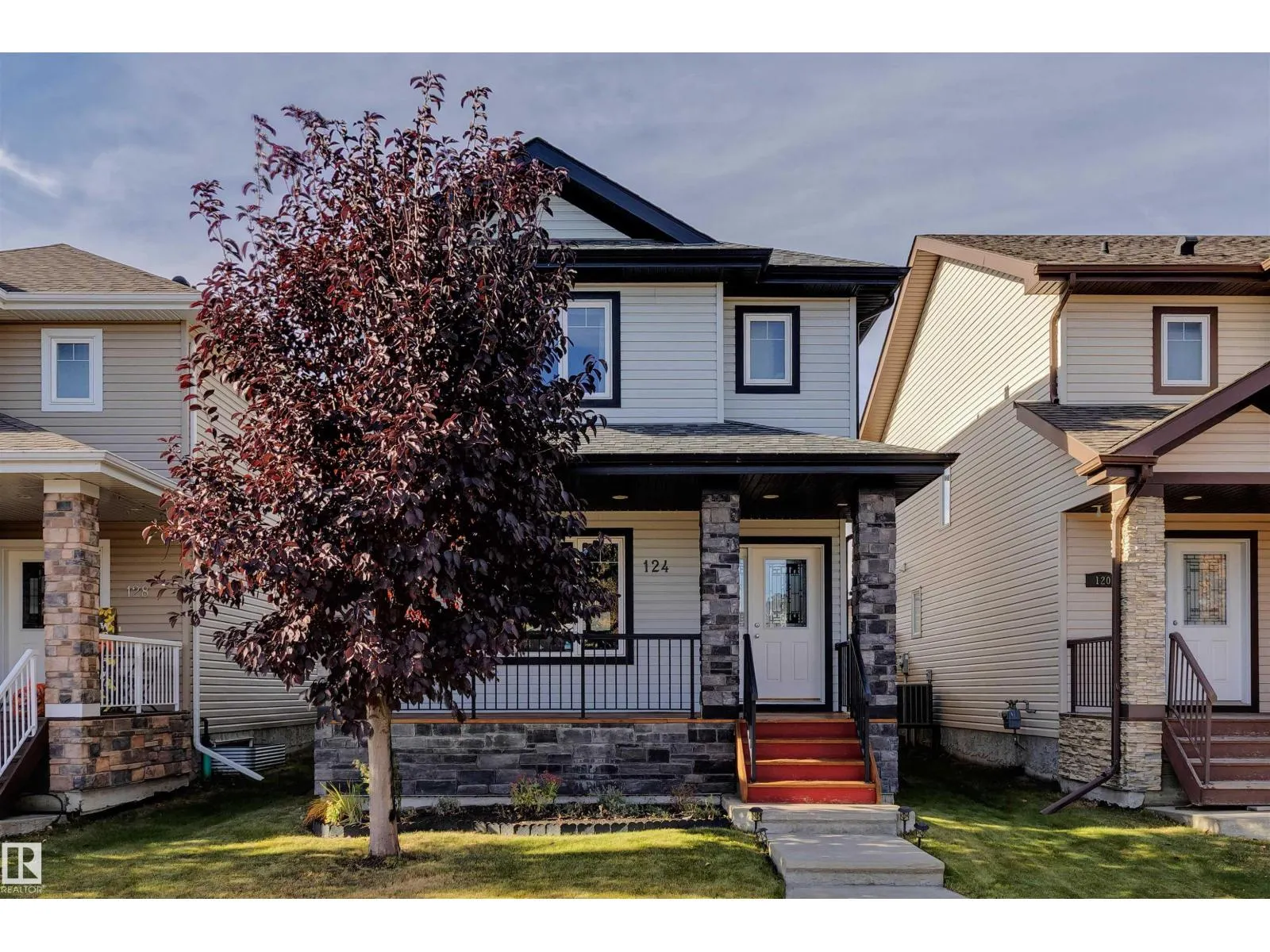 124 ALLARD WY