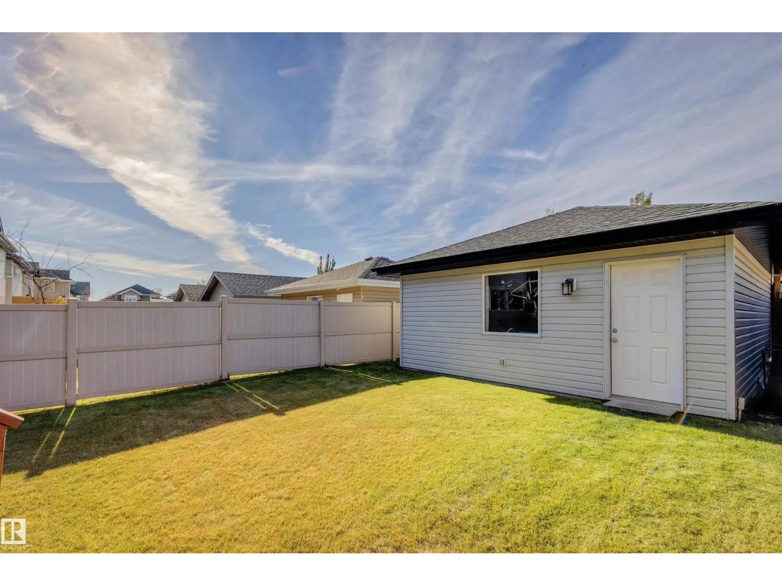 124 ALLARD WY