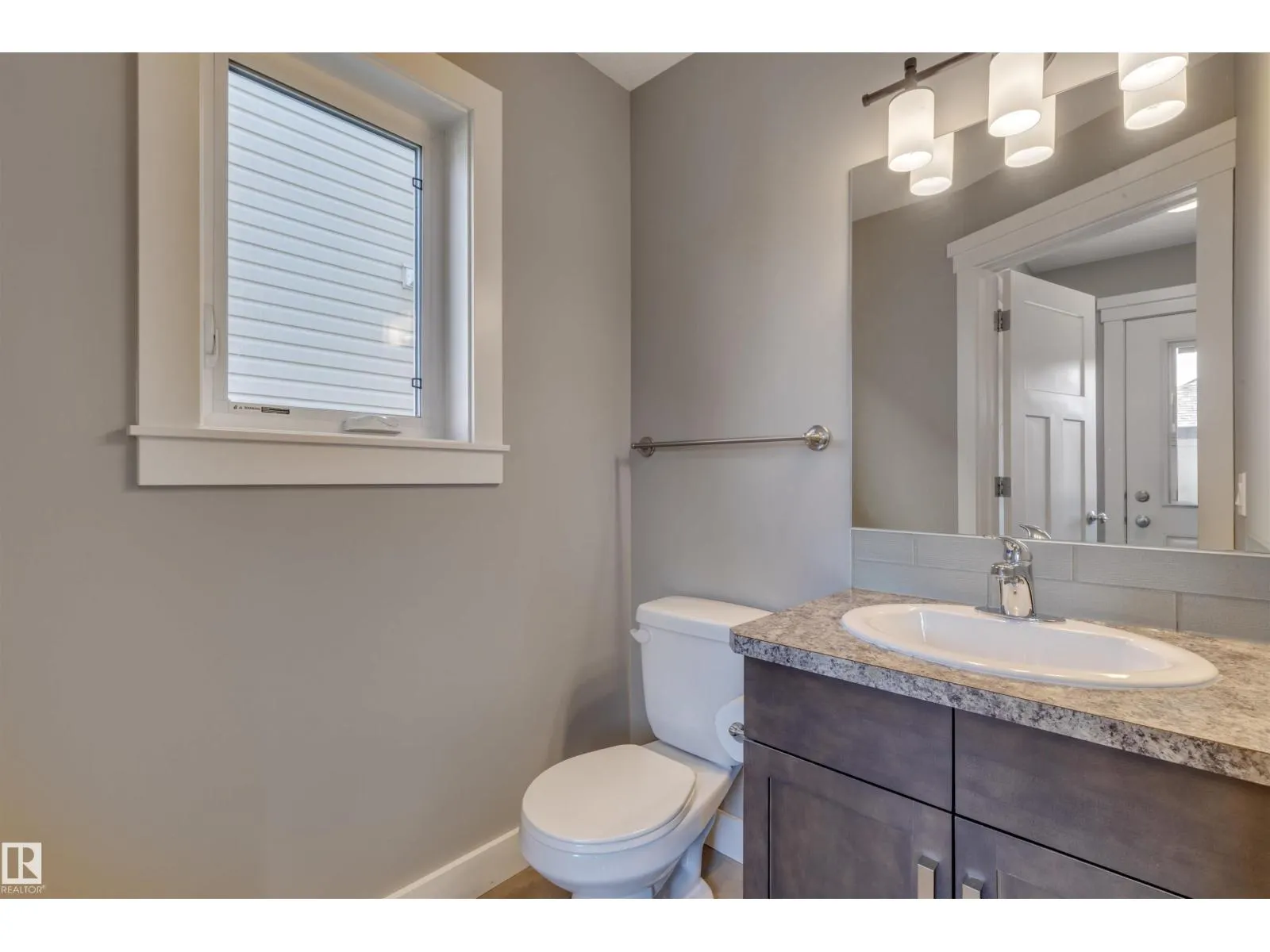 124 ALLARD WY