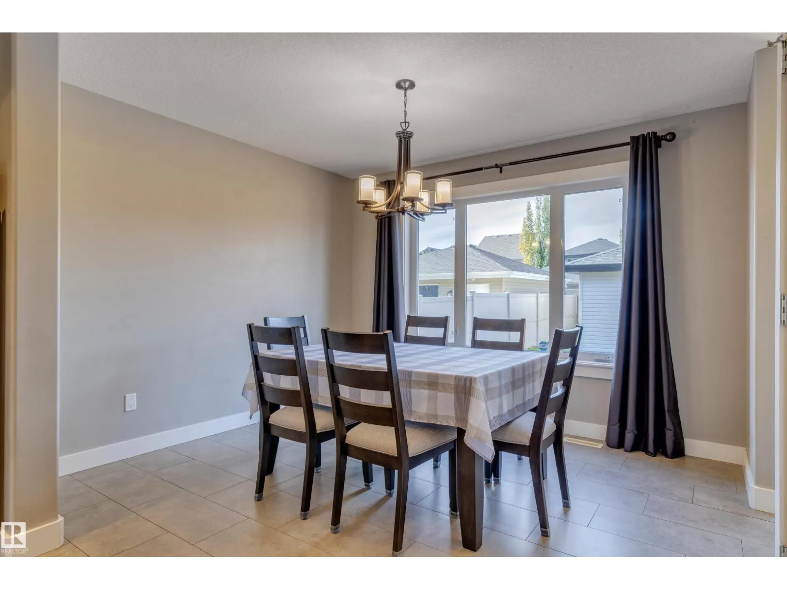 124 ALLARD WY