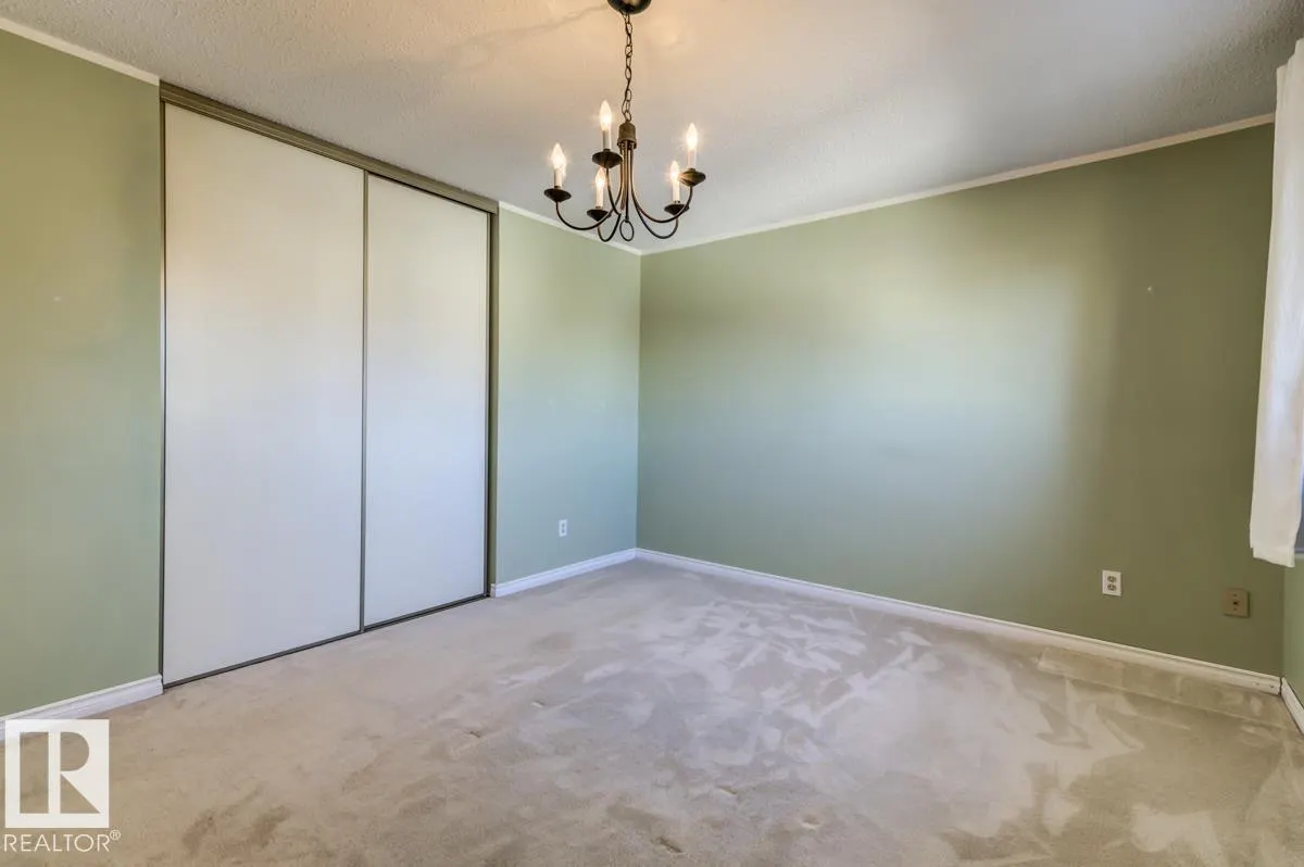 17920 76 AV NW