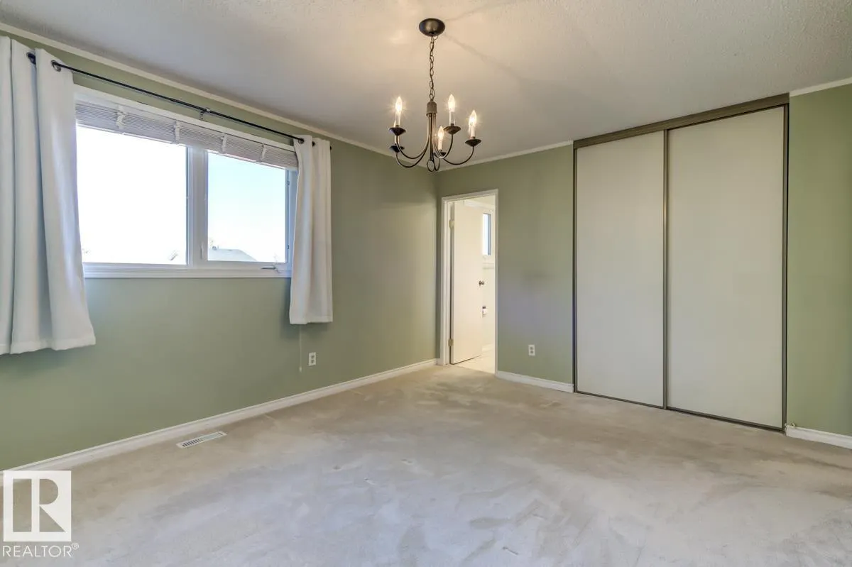 17920 76 AV NW