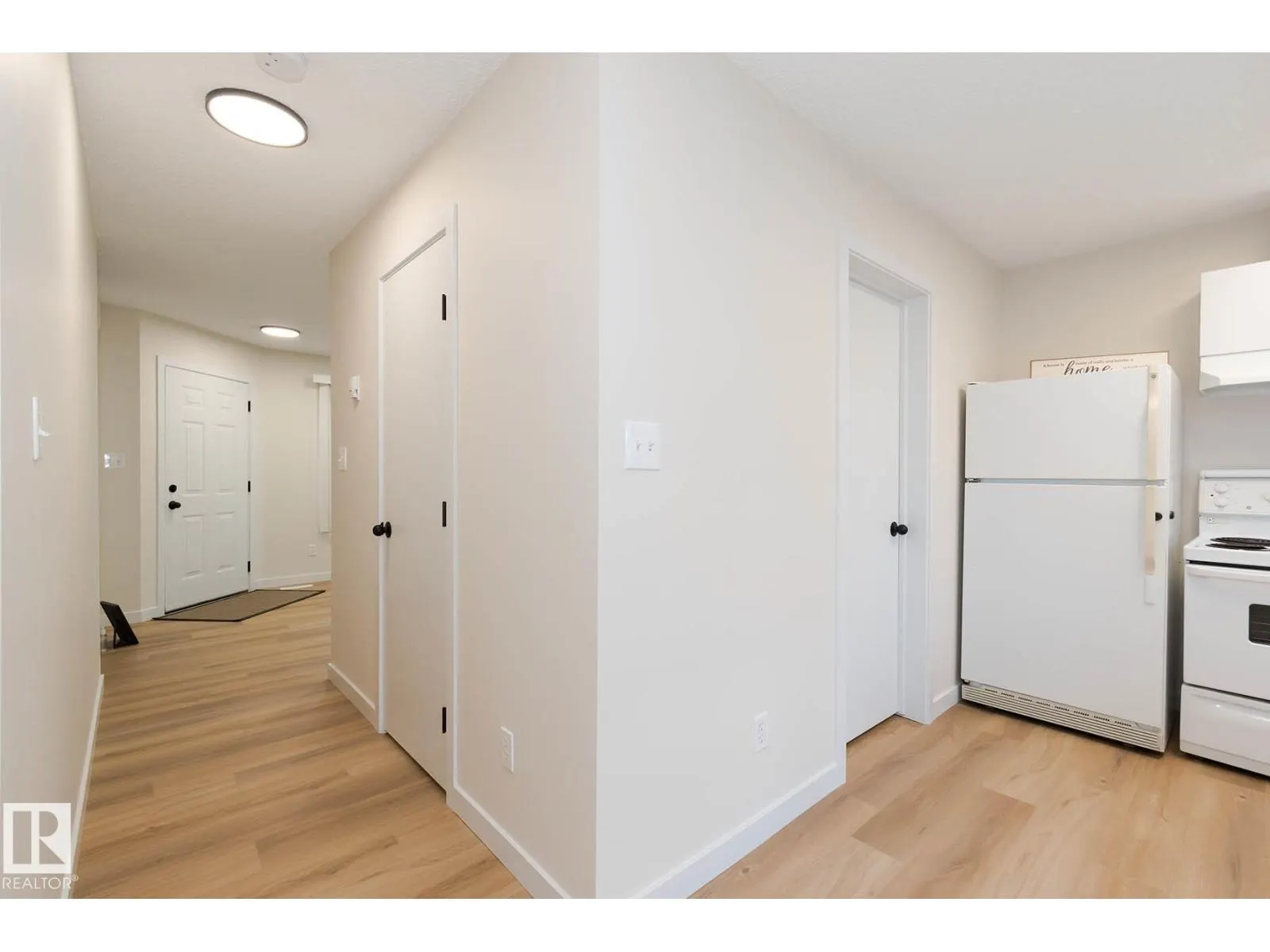#1305 610 KING ST