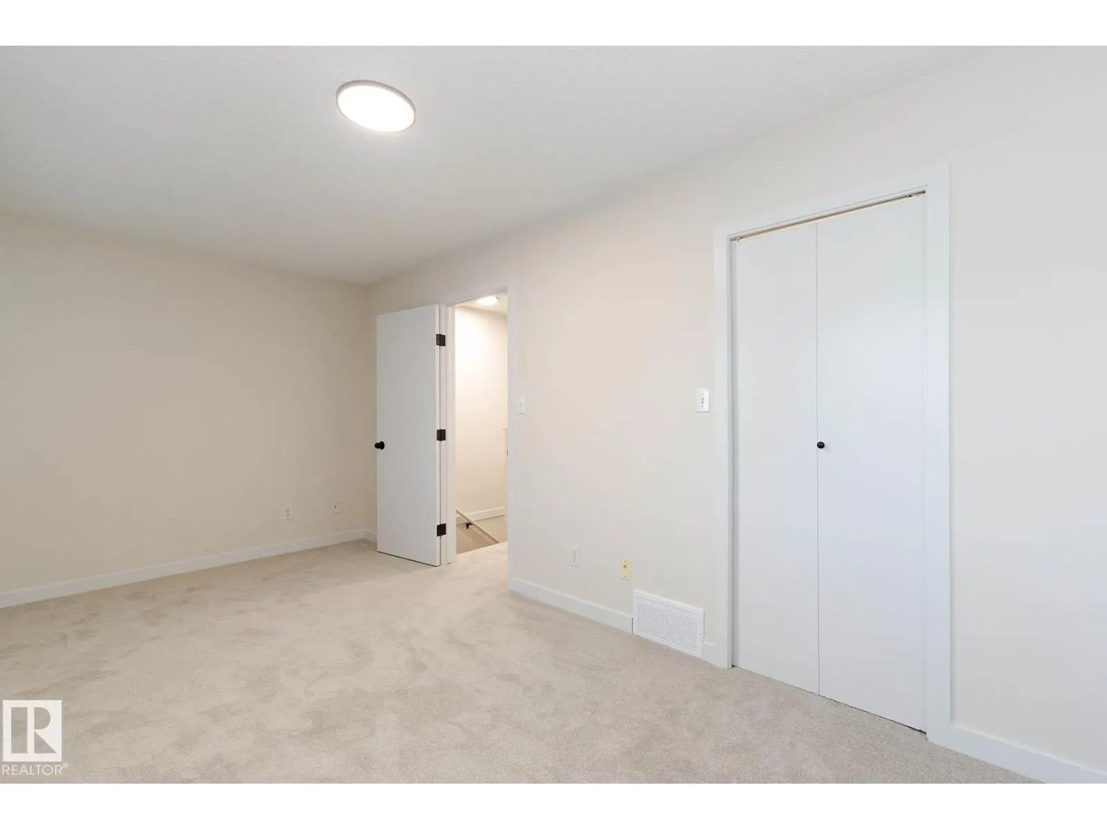 #1305 610 KING ST
